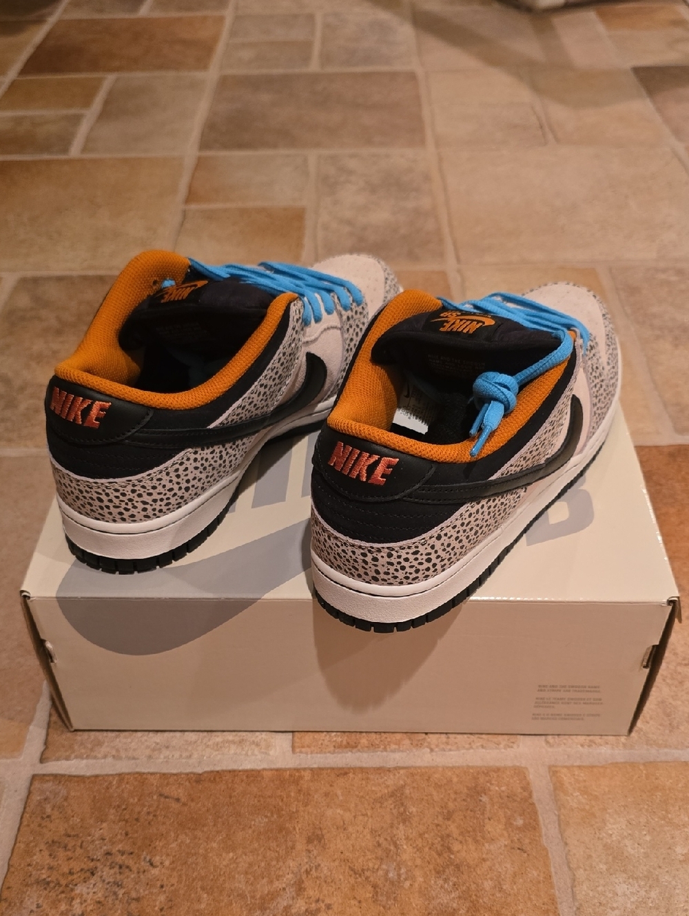 Nike SB Dunk Low Electric Pack Olympic Safari FZ1233 002 Size 10.5 (New)! - Picture 6 of 8